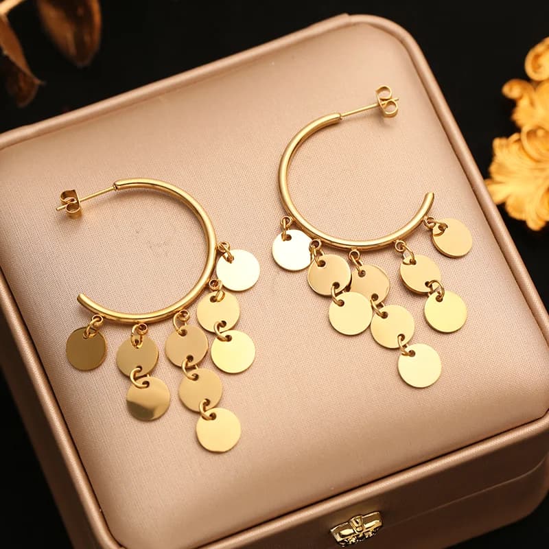 Геометричні сережки у формі C з китичками, 18K Gold